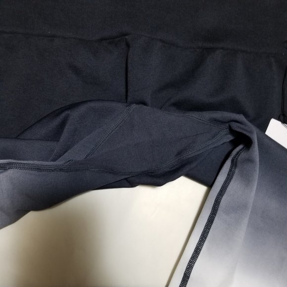 Zyia NWT Ombre Performance High Rise 7/8 Seamless Leggings - Picture 5 of 6